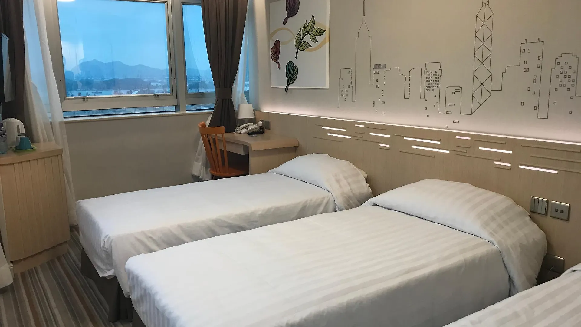West Inn Hongkong