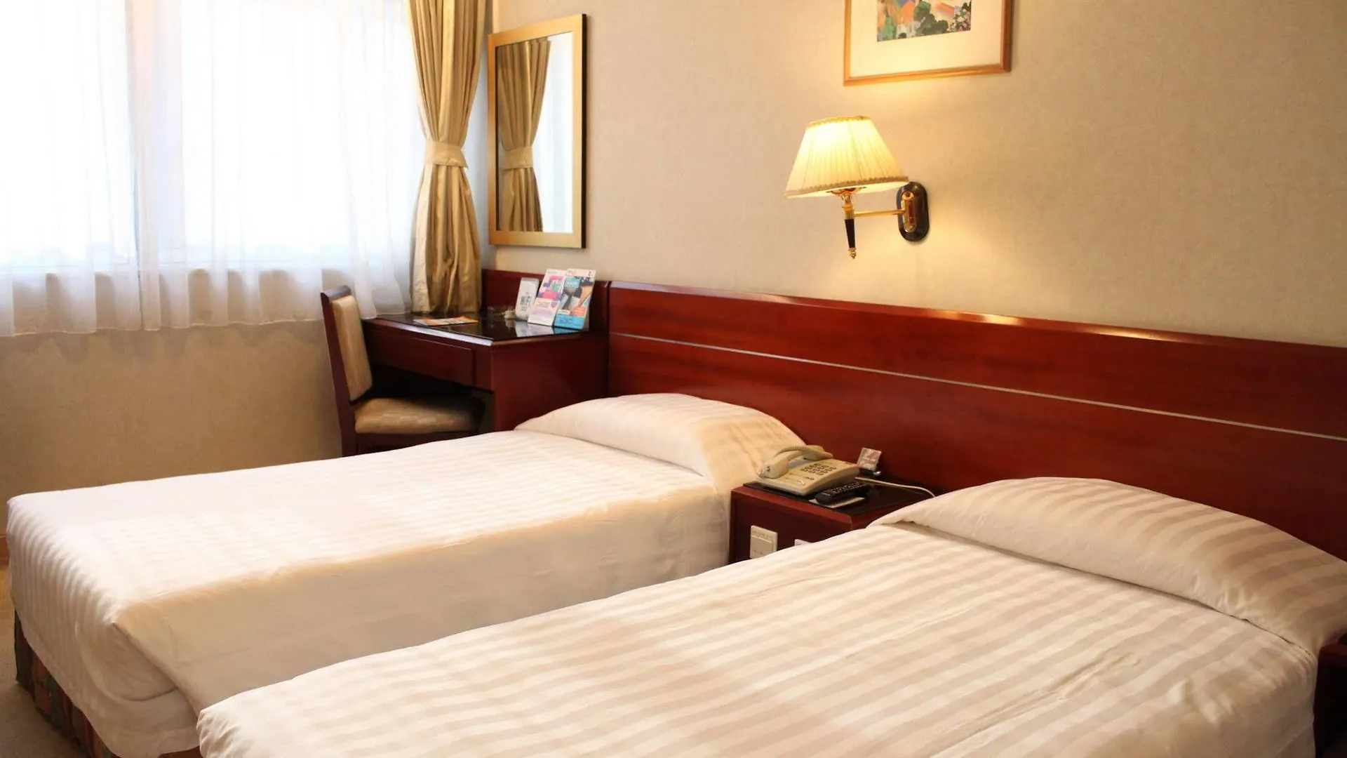 West Inn Hongkong Hotel