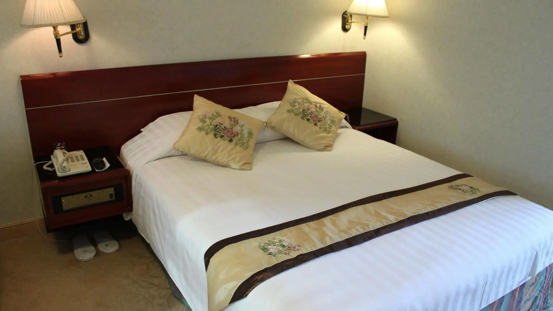 *** Hotel West Inn Hongkong China