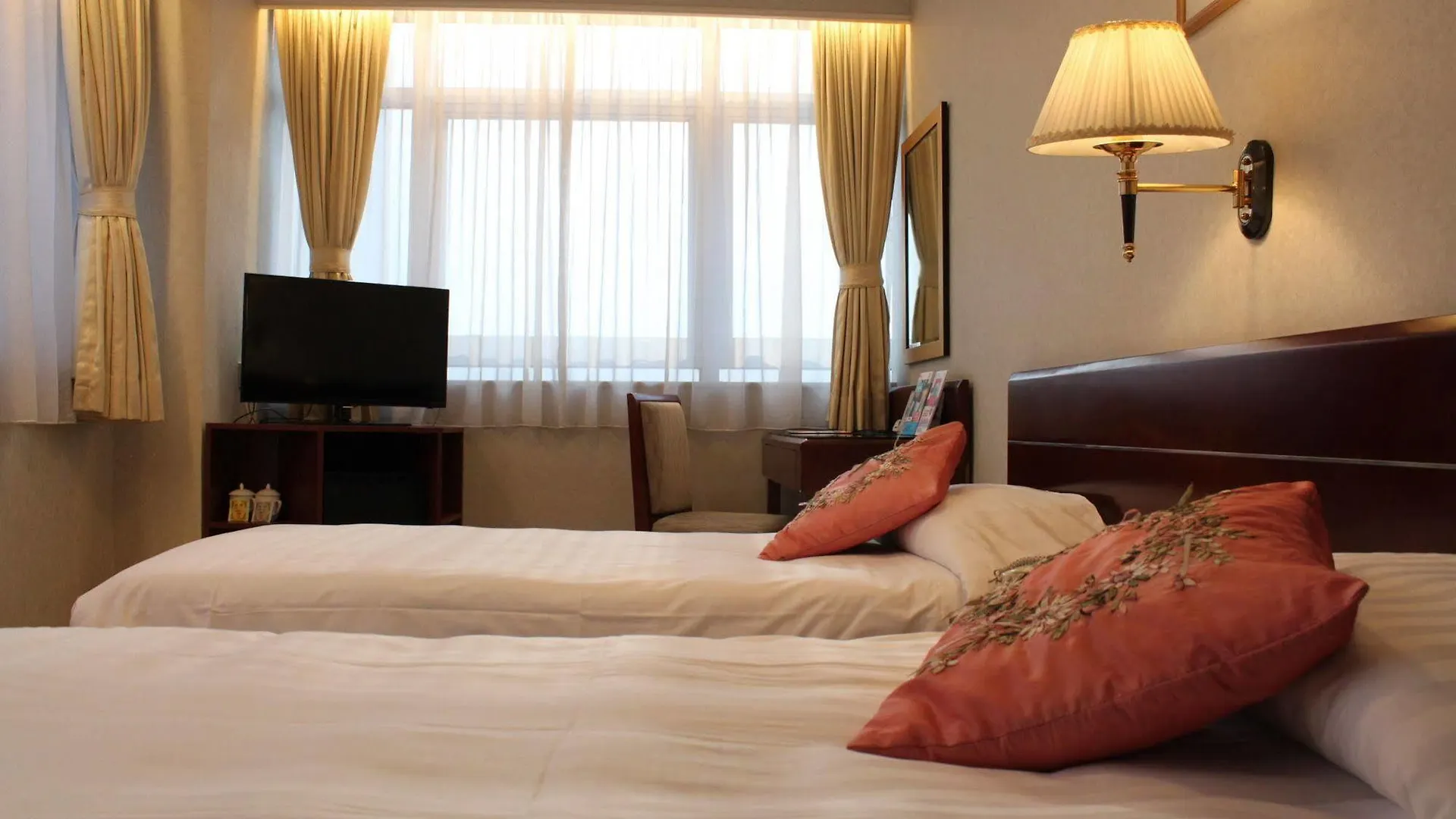 West Inn Hongkong Hotel