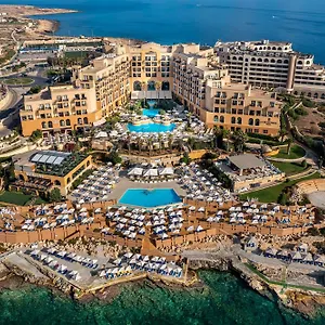 Corinthia St George's Bay San Ġiljan