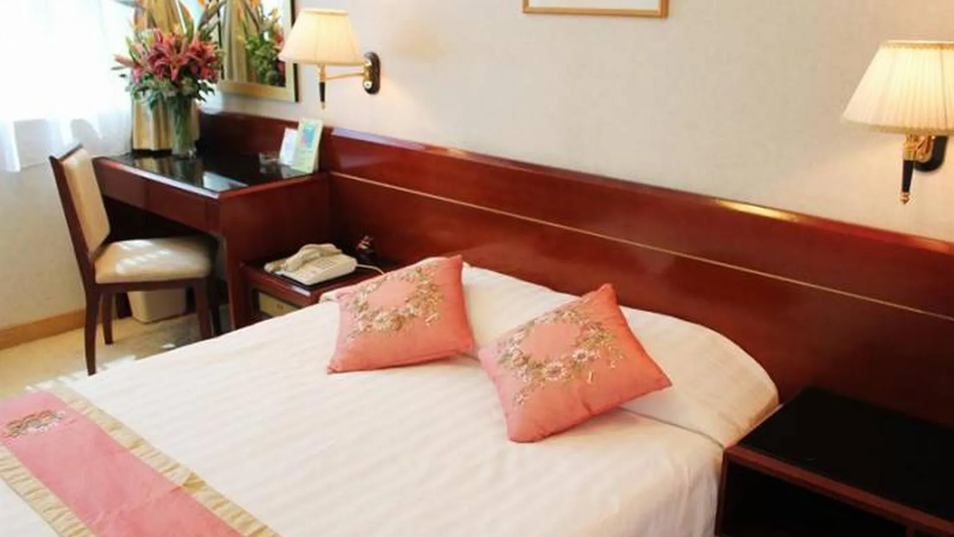 West Inn Hong Kong Hotel